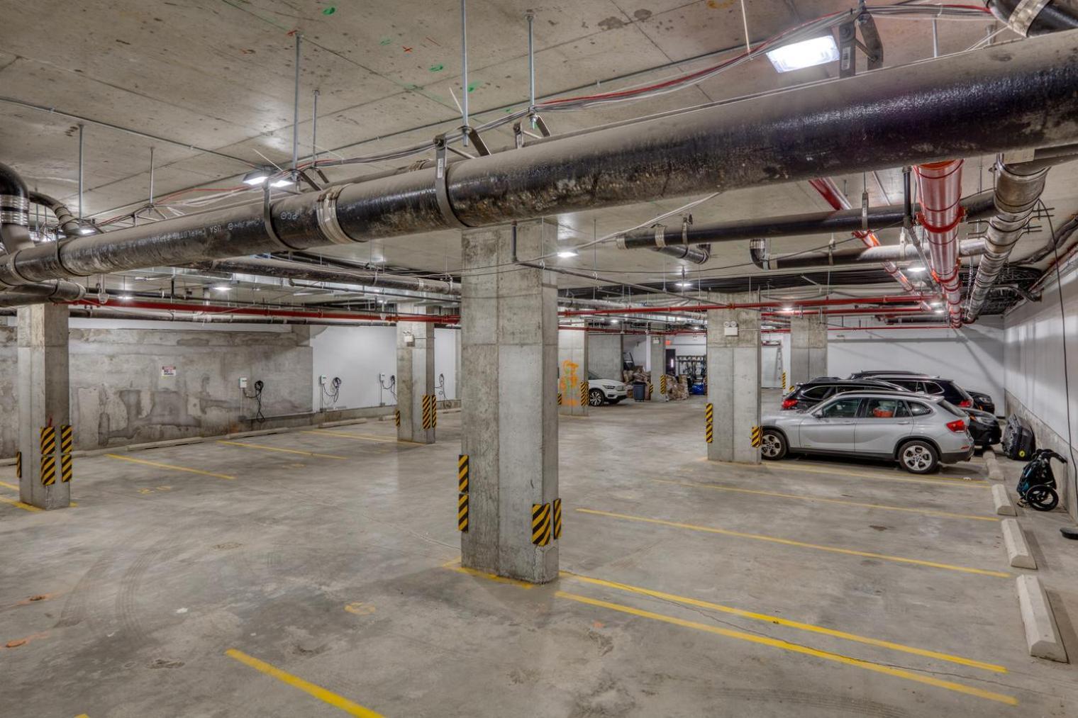 Vinegar Hill 1br W Wd Roof Gym Nr Timeout Building Nyc-959 *