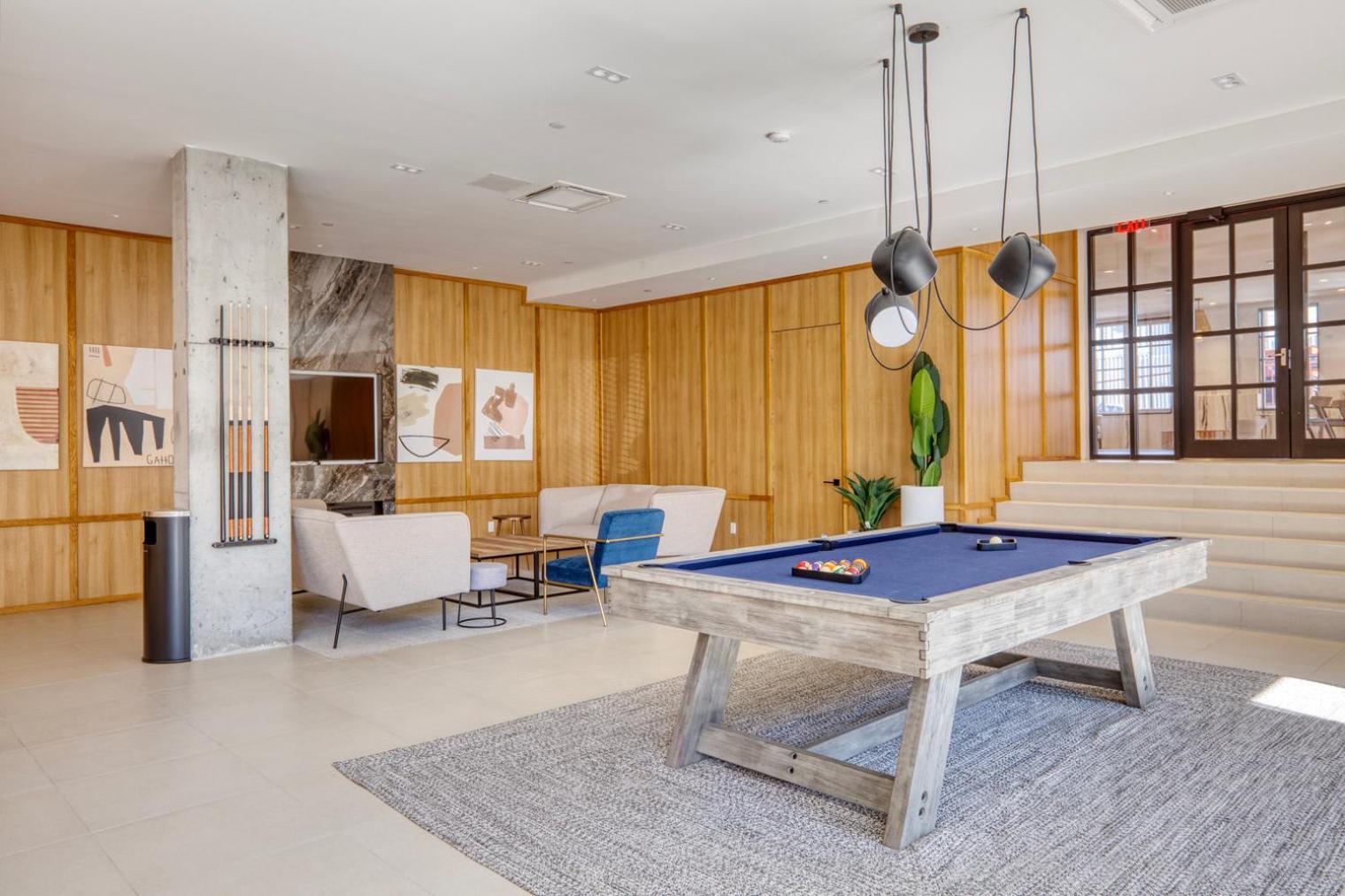 Vinegar Hill 1br W Wd Roof Gym Nr Timeout Building Nyc-959 *